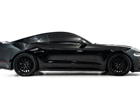 Used 2019 Ford Mustang GT w/ GT Performance Package RWD image 5