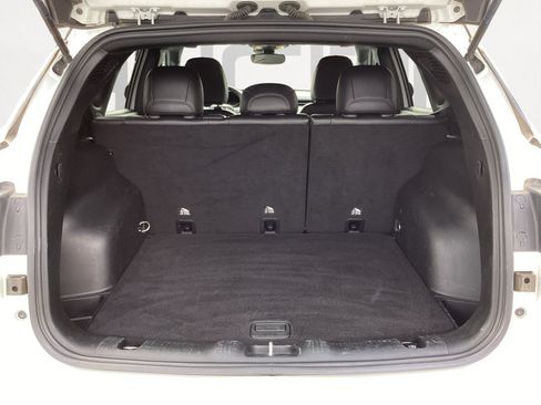 Used 2024 Jeep Compass Limited AWD/4WD image 15