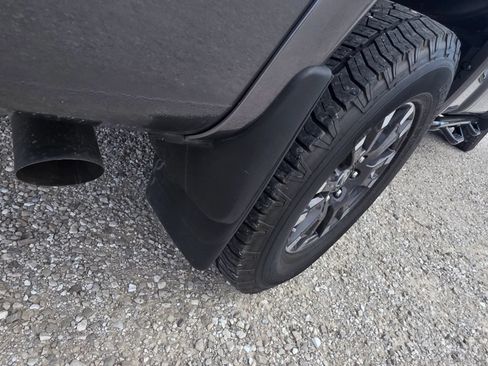 Used 2018 Nissan Titan PRO-4X w/ Pro-4x Utility Package AWD/4WD image 33
