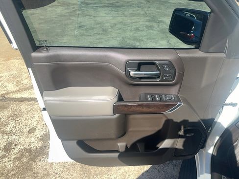 Used 2019 GMC Sierra 1500 SLT w/ SLT Premium Plus Package image 11