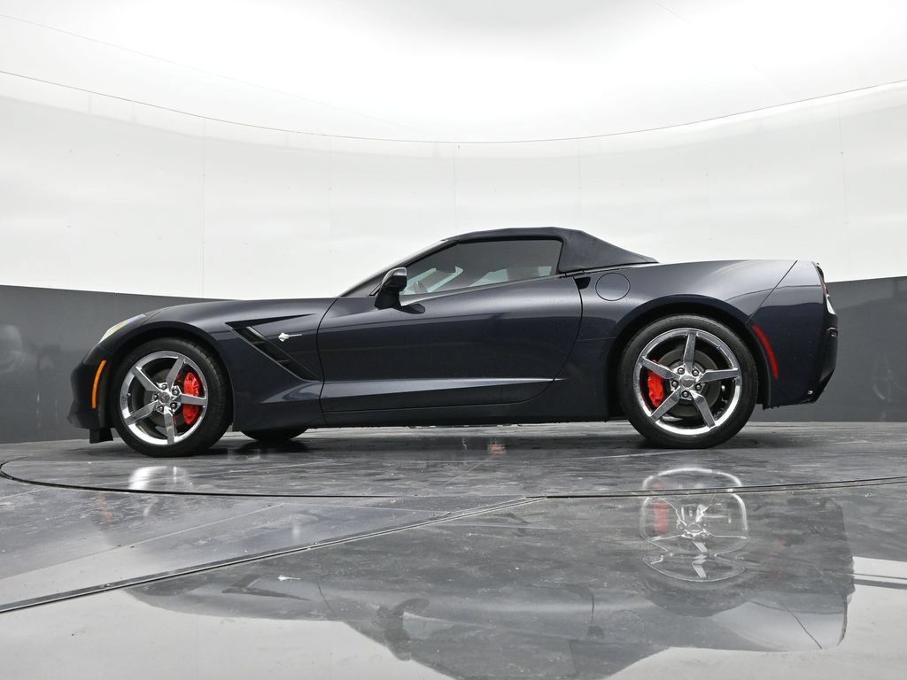 Used 2014 Chevrolet Corvette Stingray Convertible w/ 3LT Preferred Equipment Group RWD image 27