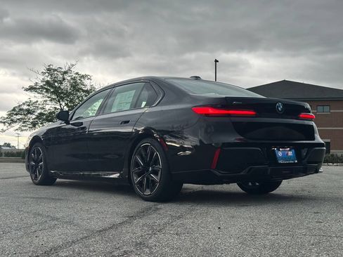 New 2026 BMW 750e xDrive w/ Executive Package AWD/4WD image 5