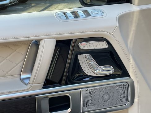 Certified 2025 Mercedes-Benz G 550 image 17