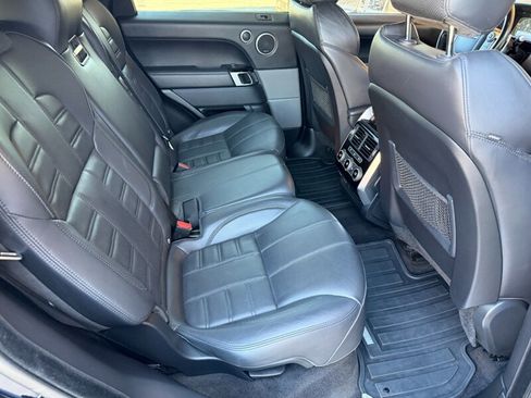 Used 2017 Land Rover Range Rover Sport HSE Dynamic image 15