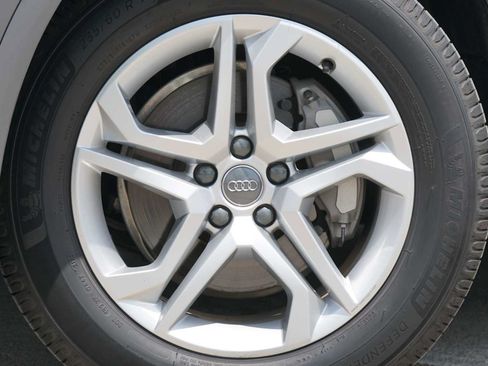 Used 2018 Audi Q5 2.0T Premium AWD/4WD image 2