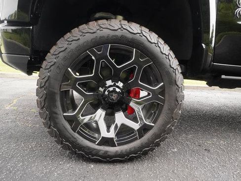 New 2026 GMC Sierra 1500 AT4 w/ AT4 Premium Package AWD/4WD image 42