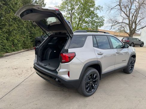 New 2026 GMC Terrain Elevation w/ Elevation Premium Package image 13