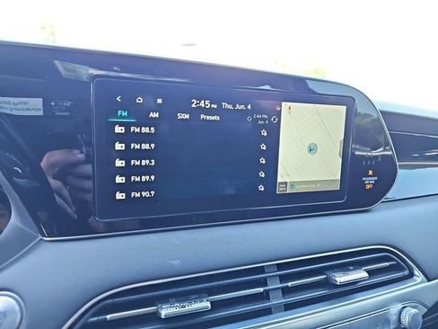 Used 2021 Hyundai Palisade Limited w/ Cargo Package FWD image 26