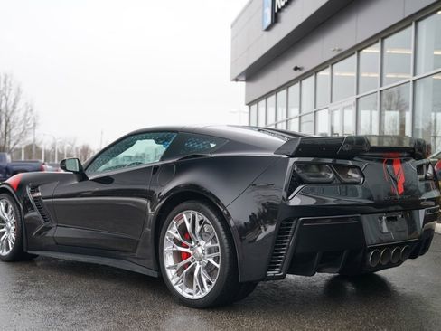 Used 2017 Chevrolet Corvette Z06 image 3