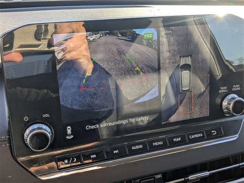 Used 2024 Mitsubishi Outlander SEL image 23