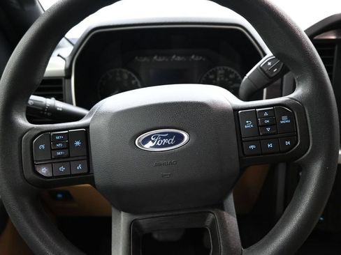 Used 2022 Ford F150 XLT AWD/4WD image 4