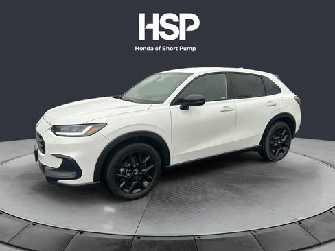 Used 2023 Honda HR-V Sport image 1