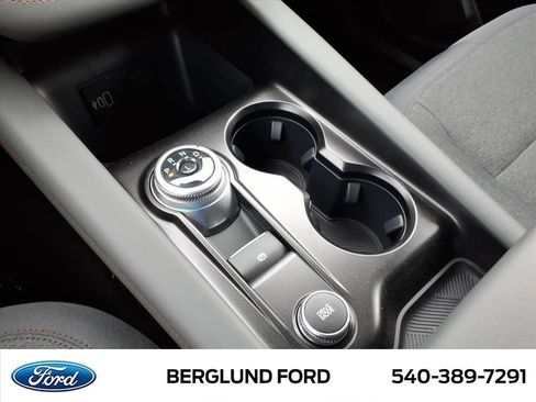 New 2026 Ford Explorer Active AWD/4WD image 23