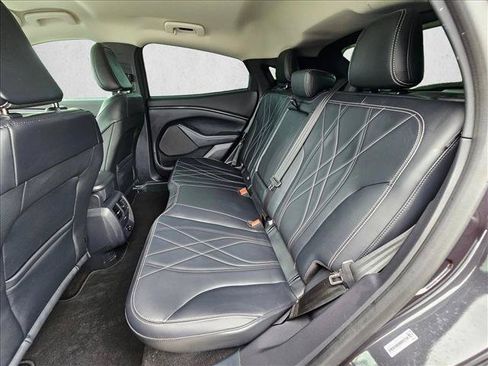 Used 2022 Ford Mustang Mach-E Select w/ Comfort/Technology Package RWD image 19