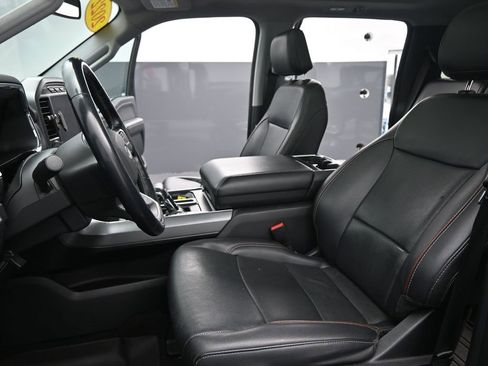 Used 2022 Ford F150 Lariat w/ Max Trailer Tow Package image 9
