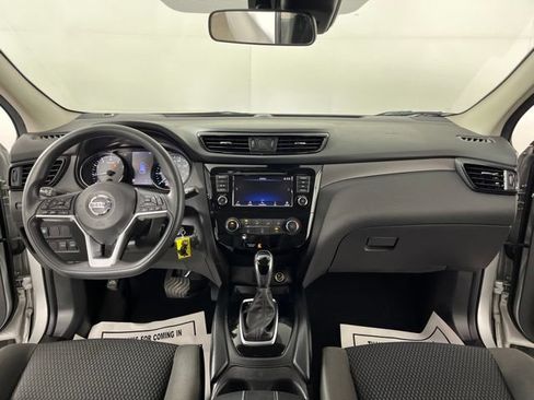 Used 2020 Nissan Rogue Sport S w/ Appearance Package FWD image 38