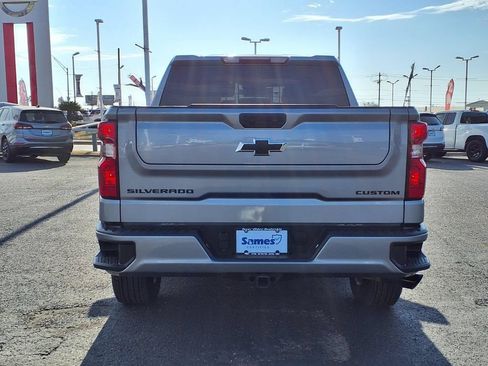 Used 2026 Chevrolet Silverado 1500 Custom w/ Turbomax Blackout Package RWD image 7