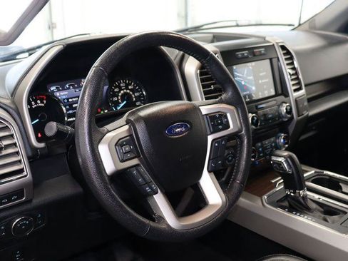 Used 2016 Ford F150 Lariat w/ Equipment Group 502A Luxury AWD/4WD image 21
