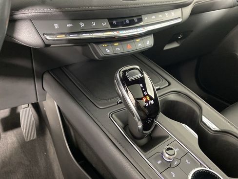 Certified 2023 Cadillac XT4 Premium Luxury w/ Cold Weather Package image 19