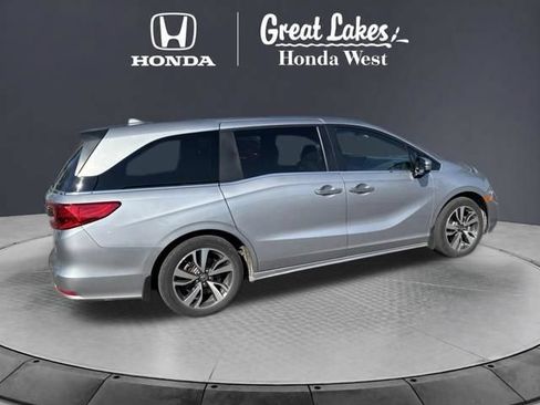 Used 2024 Honda Odyssey Touring image 11