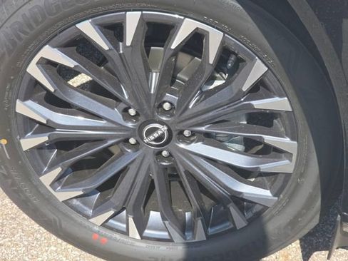 New 2026 Nissan Rogue Platinum w/ Platinum Premium Package image 20