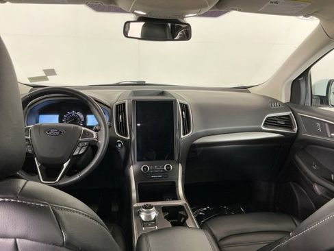 Used 2024 Ford Edge SEL image 23