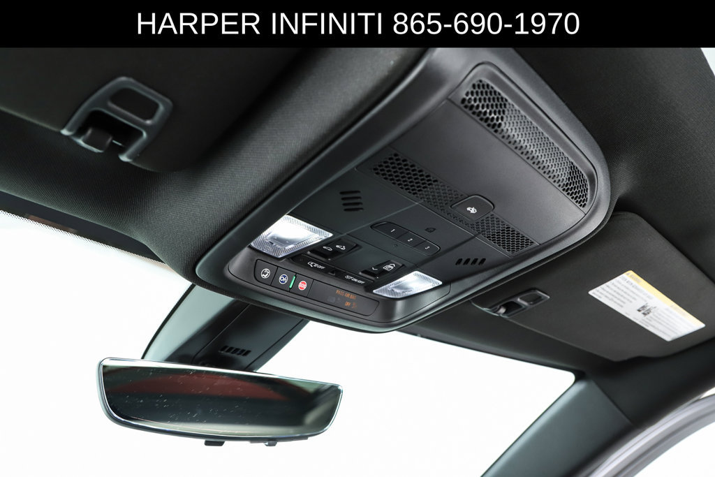Used 2025 Cadillac XT5 Sportv w/ Technology Package AWD/4WD image 27