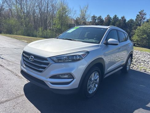 Used 2018 Hyundai Tucson SEL Plus w/ Cargo Package image 2