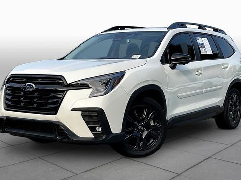 Used 2023 Subaru Ascent Onyx Edition Limited AWD/4WD image 2