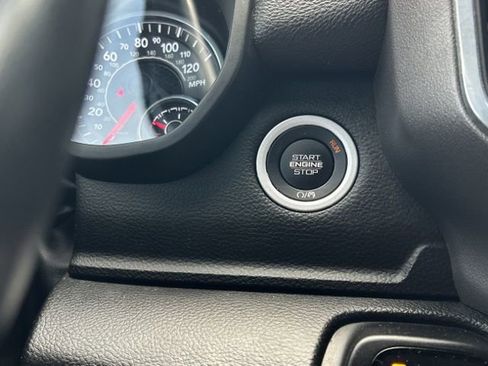 Used 2023 RAM 1500 Laramie AWD/4WD image 45