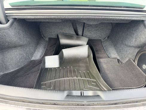 Used 2022 Chrysler 300 Touring L w/ Popular Equipment Group image 27