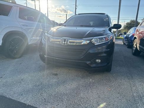 Certified 2022 Honda HR-V EX image 1