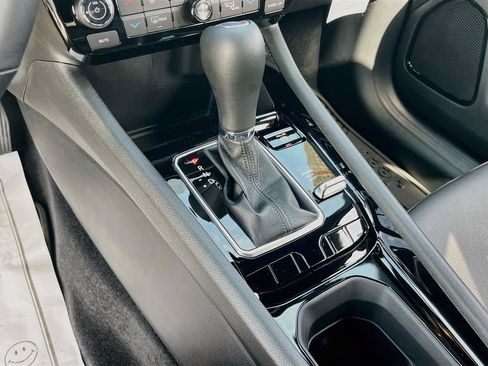 New 2026 Jeep Compass Latitude AWD/4WD image 16