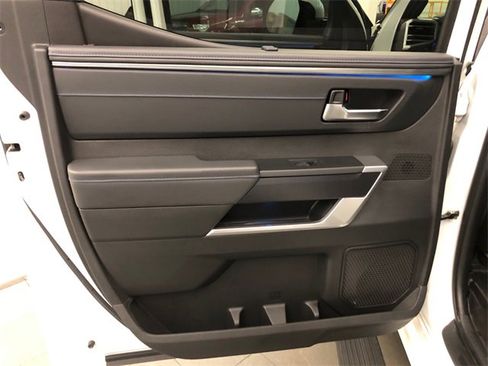 Used 2024 Toyota Tundra Platinum image 28