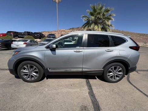 Used 2022 Honda CR-V Touring image 2