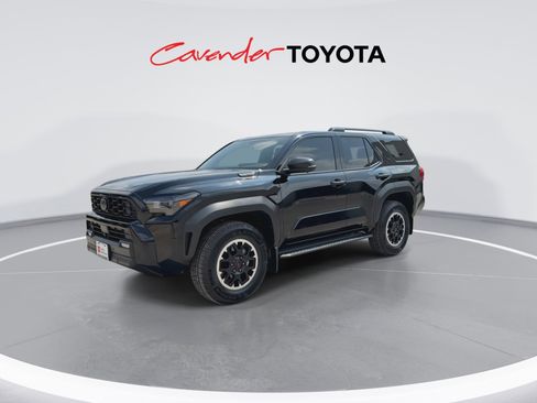 Certified 2025 Toyota 4Runner TRD Off-Road Premium w/ Tow Technology Package AWD/4WD image 4