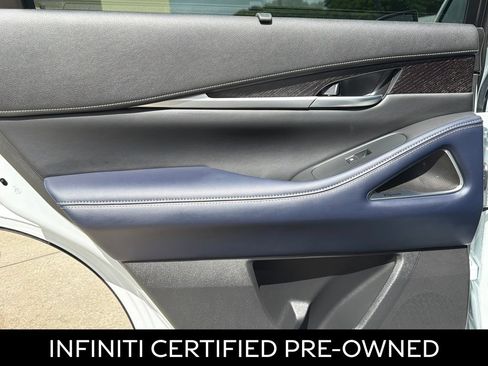 Certified 2026 INFINITI QX60 Sport w/ Dark Cargo Package AWD/4WD image 31
