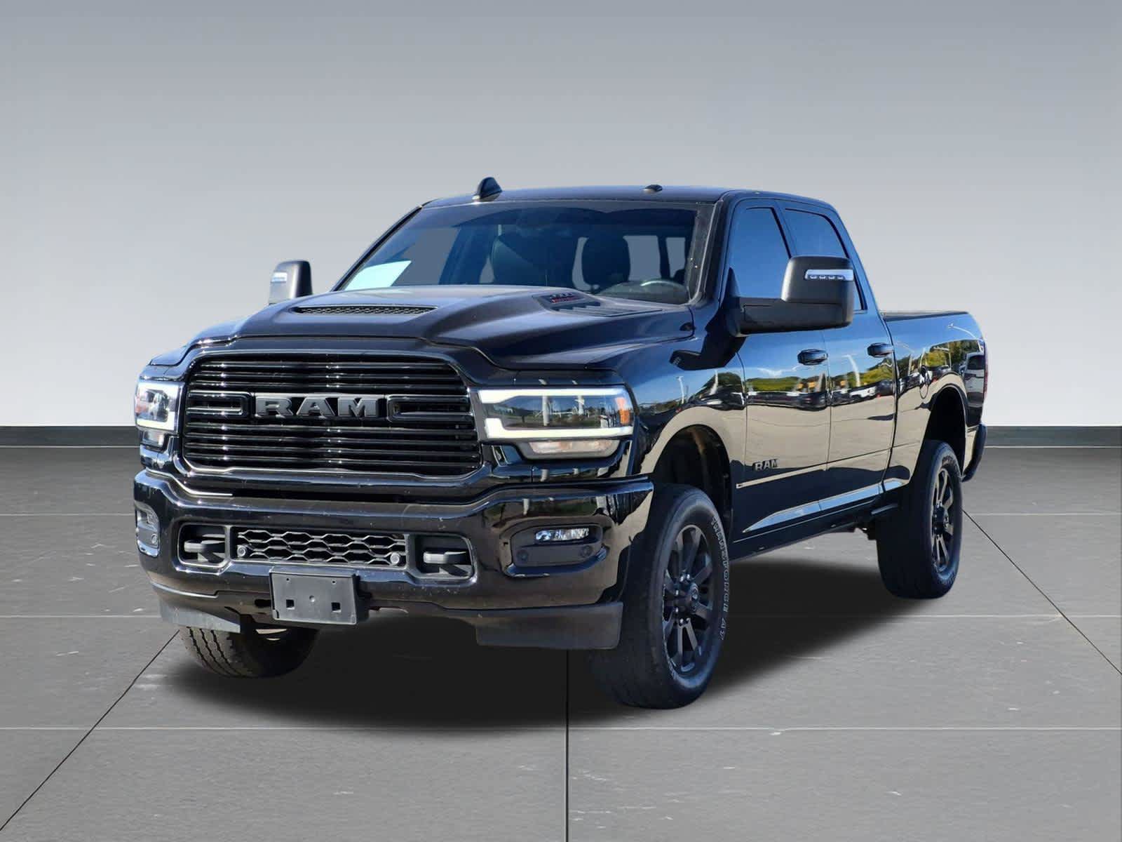 Used 2024 RAM 2500 Laramie w/ Night Edition AWD/4WD image 10