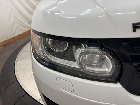Used 2017 Land Rover Range Rover Sport HSE Dynamic AWD/4WD image 9