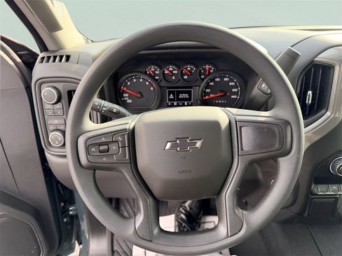 New 2026 Chevrolet Silverado 1500 Custom Trail Boss w/ LPO, Dark Essentials Package image 17