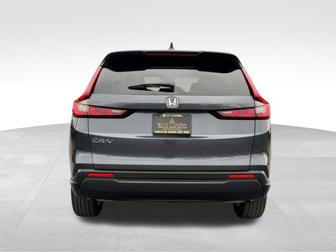 Used 2025 Honda CR-V EX image 6