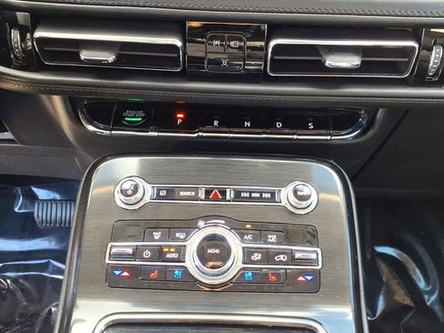 Certified 2022 Lincoln Nautilus Reserve w/ Luxury Package image 9