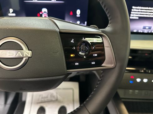 Certified 2025 Nissan Murano SL AWD/4WD image 21