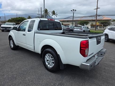 Used 2019 Nissan Frontier SV w/ Value Truck Package image 5
