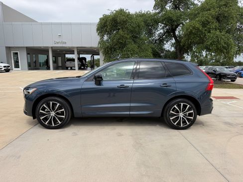 Certified 2024 Volvo XC60 B5 Plus w/ Climate Package AWD/4WD image 3