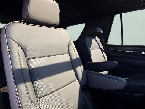 Used 2021 GMC Yukon Denali w/ Denali Ultimate Package image 33