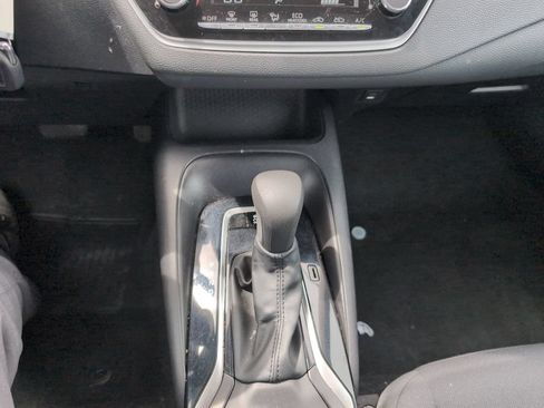 Used 2024 Toyota Corolla LE FWD image 7