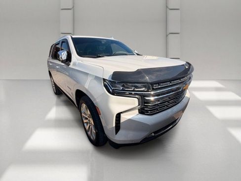 Used 2023 Chevrolet Tahoe Premier RWD image 2