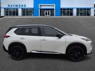 Used 2021 Nissan Rogue Platinum video 2