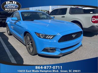 Used 2017 Ford Mustang Coupe video 1